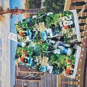 Born Fly Graphic Shorts‎ Size Small NWT